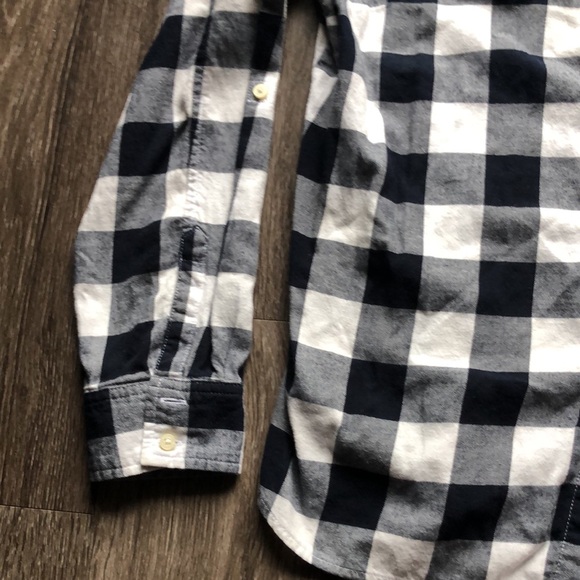 Tommy Hilfiger Flannel - Picture 2 of 9